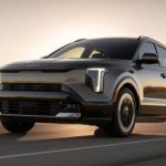 An Ultimate Life-Hack on Wheels: The Refreshed 2027 Kia Niro